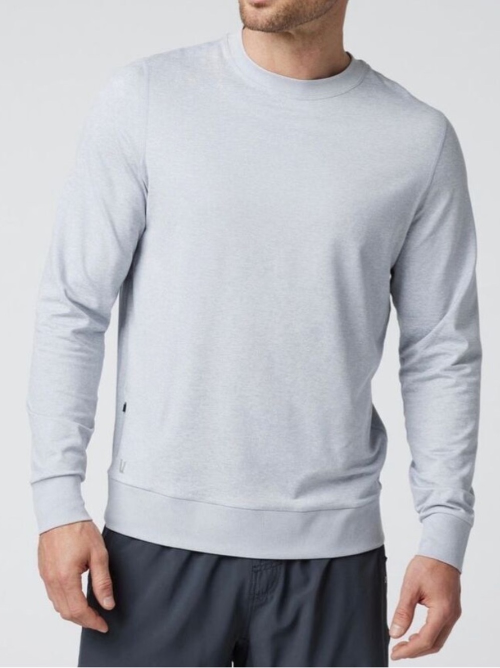 Vuori Ponto Performance Crew Heather Gray Long Sleeve Pullover Mens Size Small